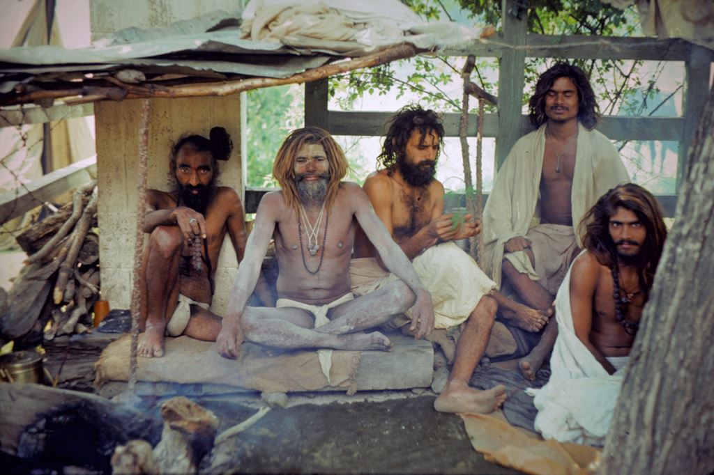 Pahalgam 1975 - Atma Muni met Sadhu's